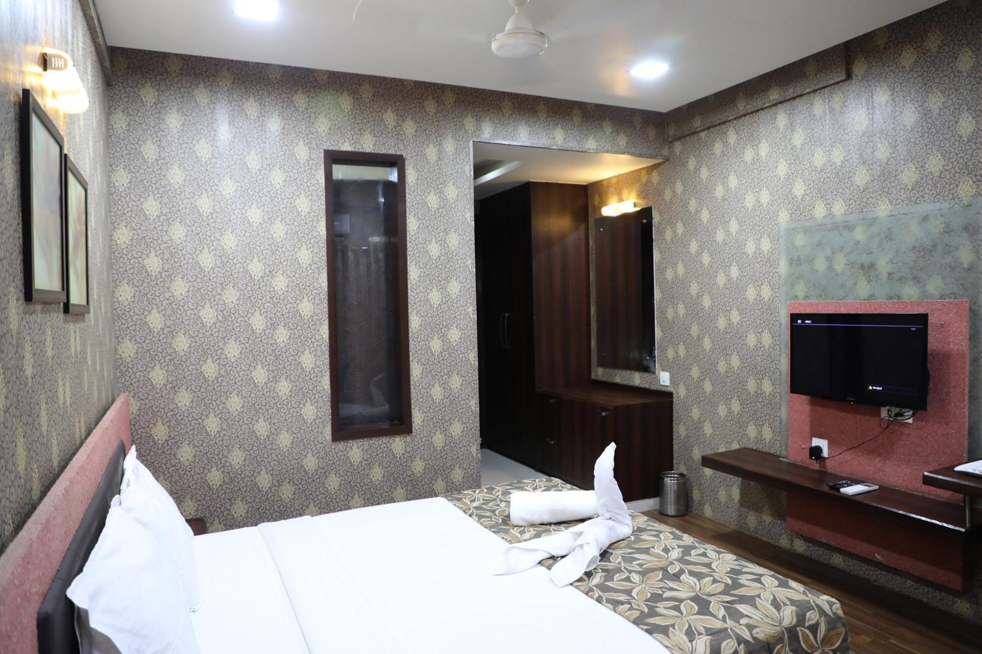 Hotel Pearls Aurangabad  Exterior foto