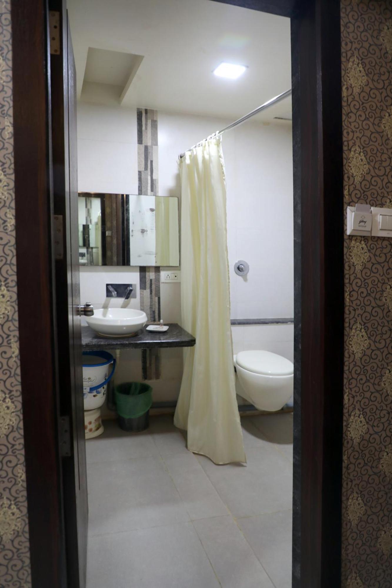 Hotel Pearls Aurangabad  Exterior foto