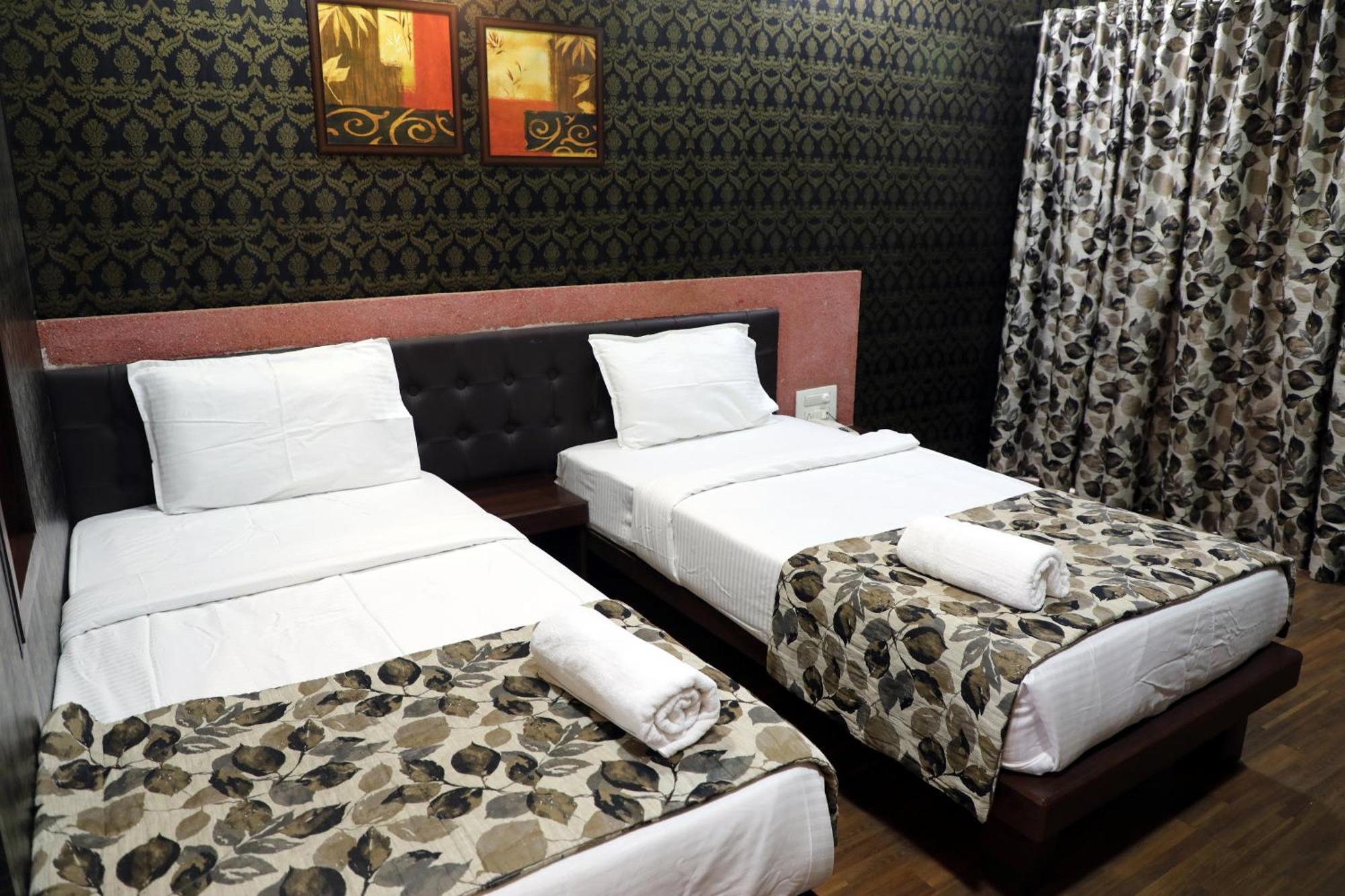 Hotel Pearls Aurangabad  Exterior foto