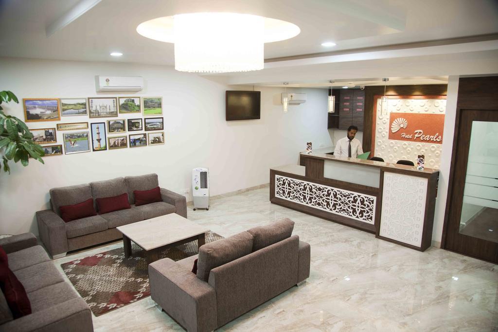 Hotel Pearls Aurangabad  Exterior foto