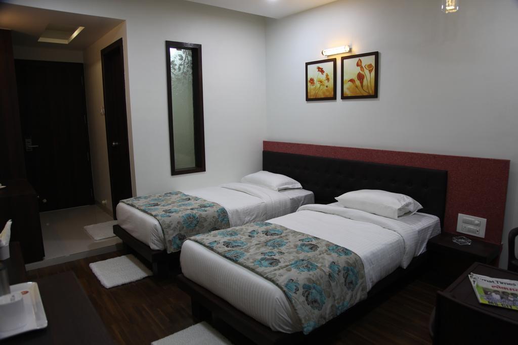 Hotel Pearls Aurangabad  Exterior foto