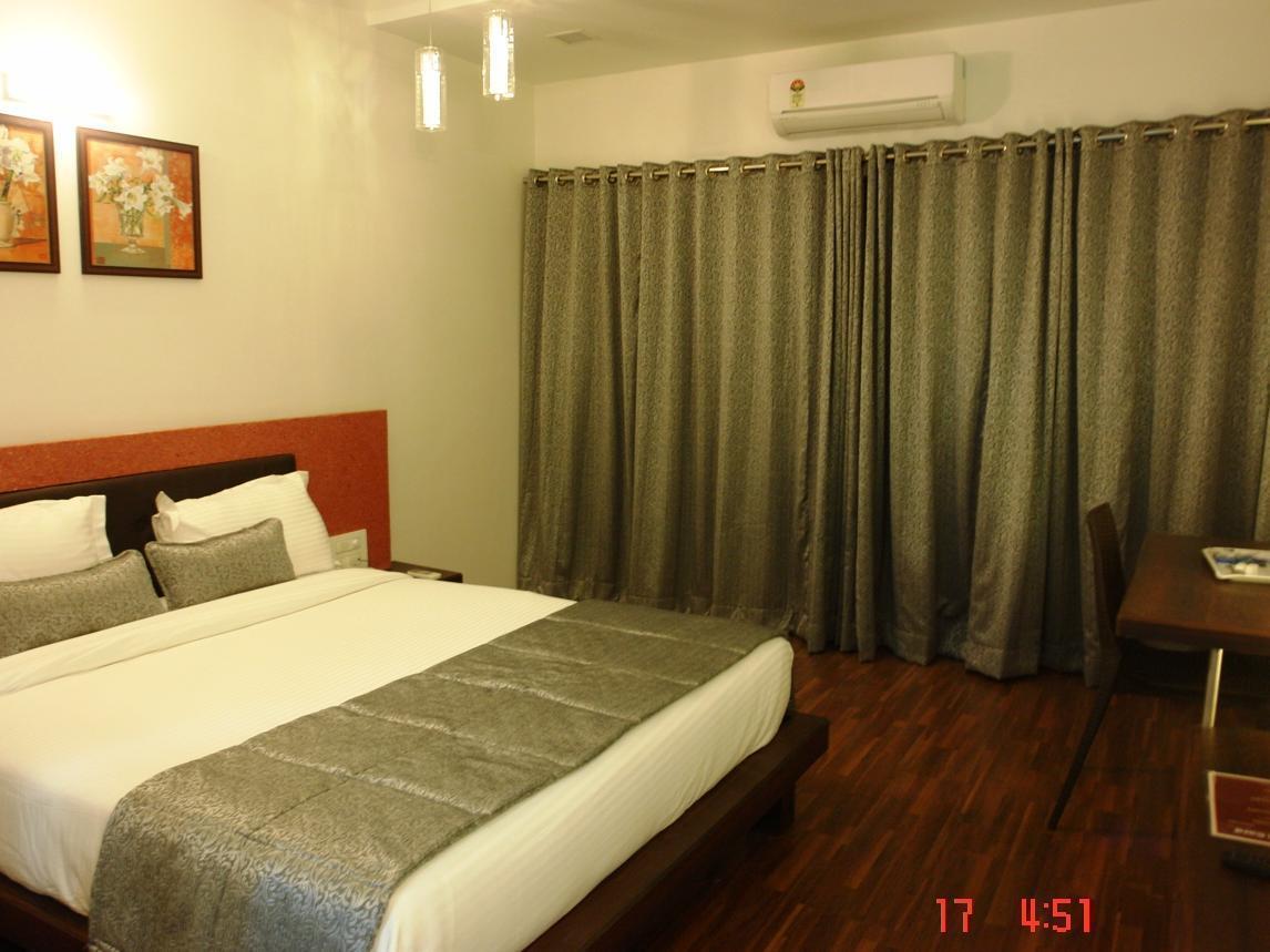 Hotel Pearls Aurangabad  Exterior foto